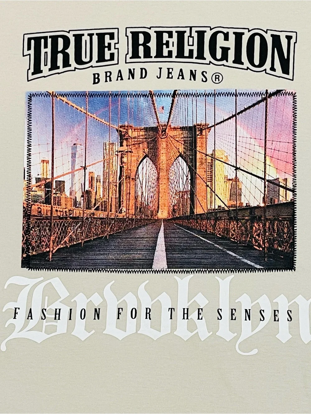 True Religion Brooklyn Graphic T-Shirt Boys Medium 10/12 NWT Cream Cotton Tee